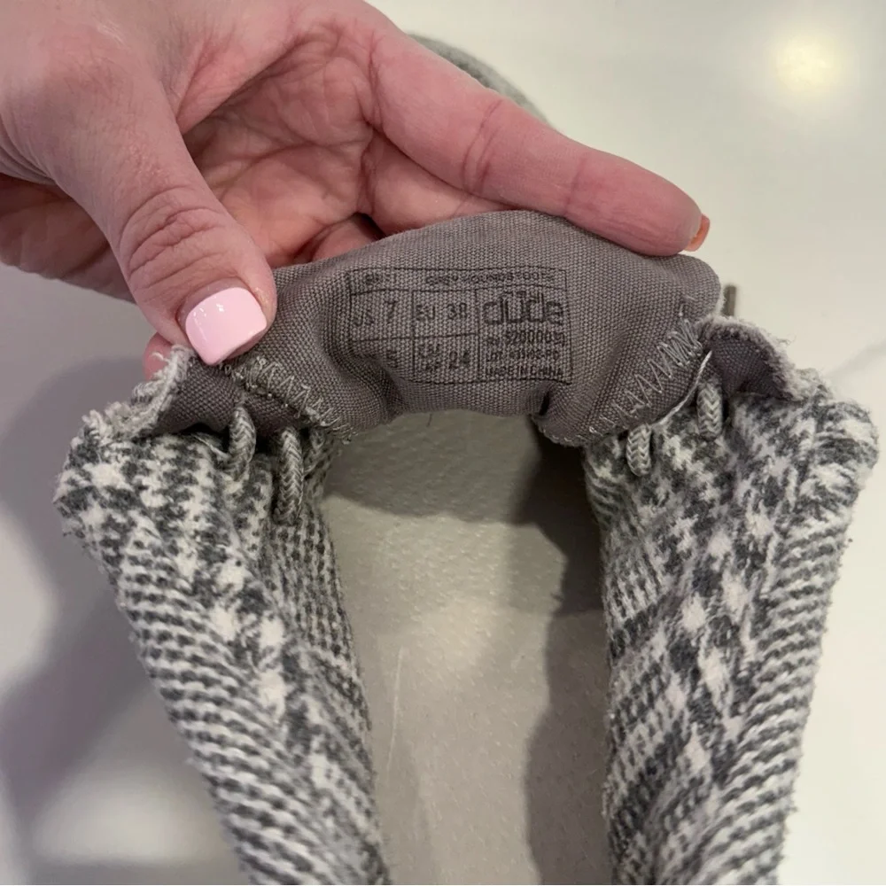 Hey Dude • Britt High-top Shoes - Picture 3 of 6